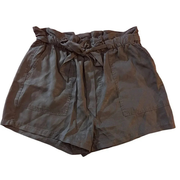 Garage Navy Blue Paperbag Shorts Size‎ Medium - Picture 1 of 3